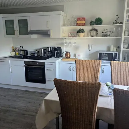 Alt-loga - Komfortable Mit Salzgrotte Und Wellnessangeboten Appartement Leer