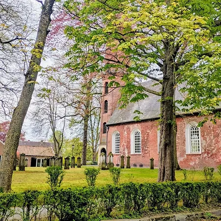 Apartamento Alt-loga - Komfortable Mit Salzgrotte Und Wellnessangeboten Leer